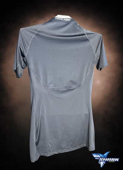 Camiseta Deportiva Nike Swoosh - Negra