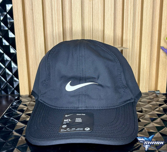 Gorra Nike Club Cap Negra – Swoosh Frontal